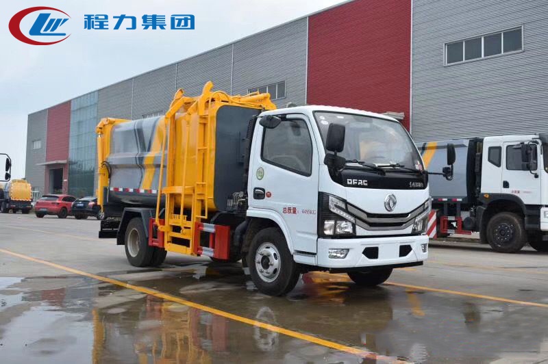国六【7方 蓝牌】东风D6 侧装压缩垃圾车