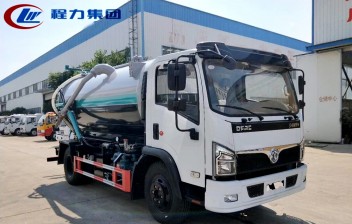 国六【8方】东风D7 吸污车
