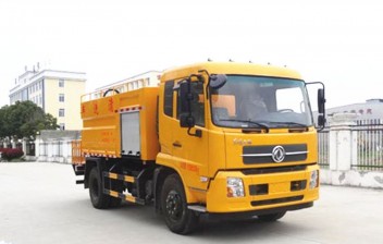 东风天锦方罐10方清洗车