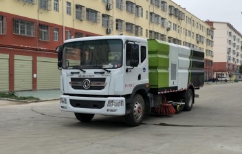 东风 D9 洗扫车